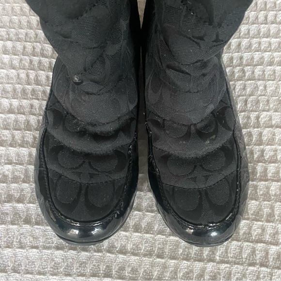Coach black logo fur trim winter boots size 8.5 - Picture 4 of 11